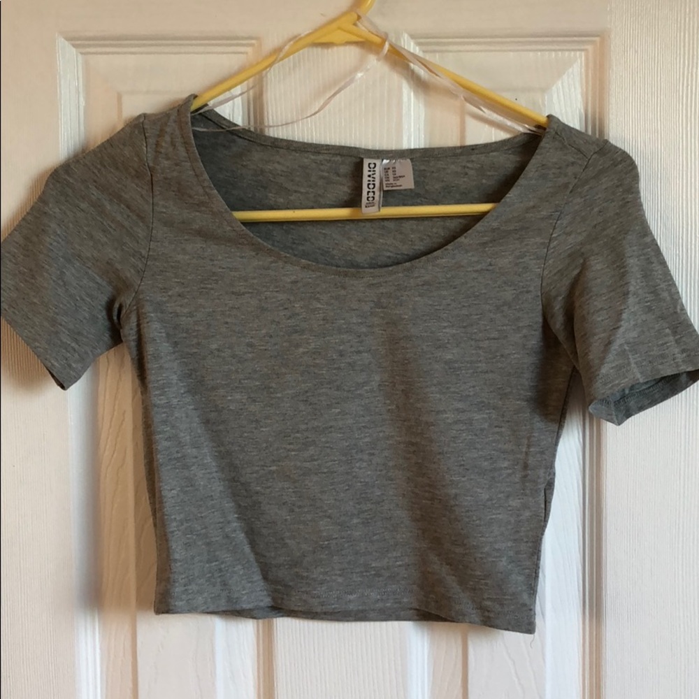 Grey crop top